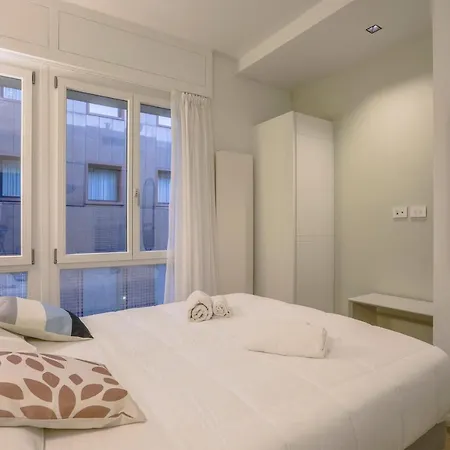 Apartment Repubblica I-hosted By Sweetstay Milan